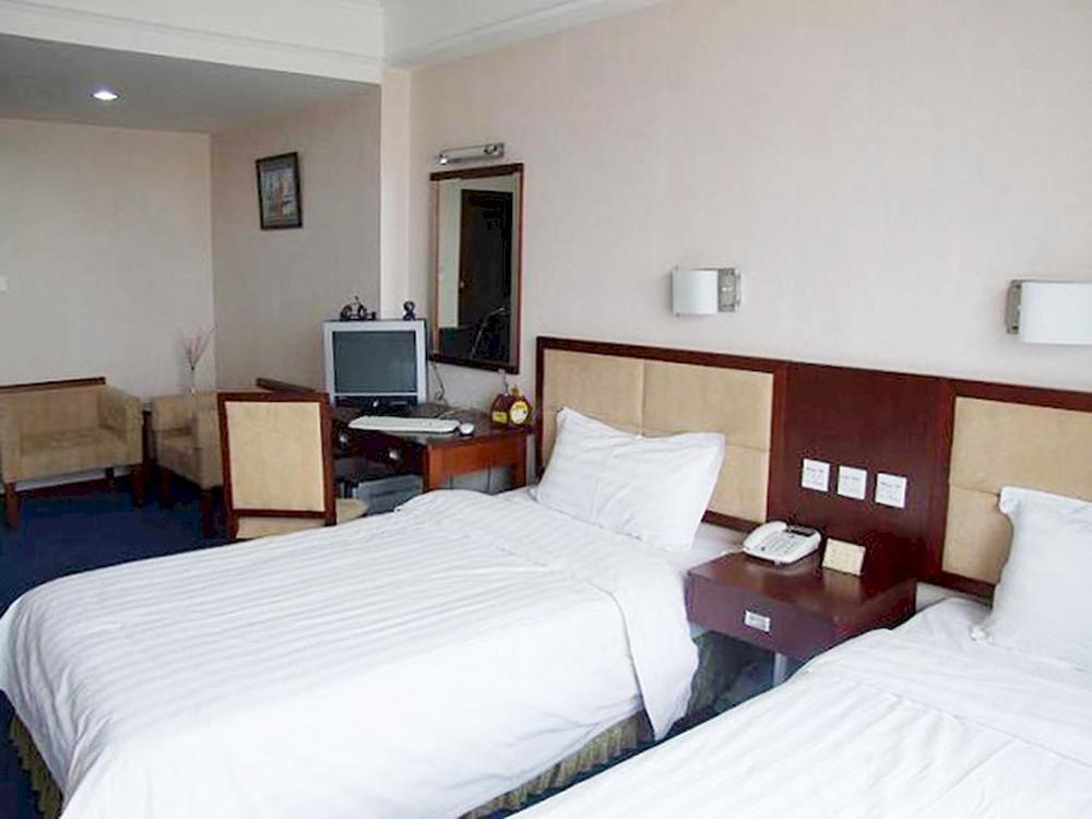 Changchun Ya Tai Hotel Екстериор снимка