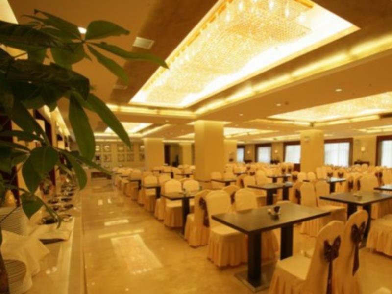 Changchun Ya Tai Hotel Екстериор снимка