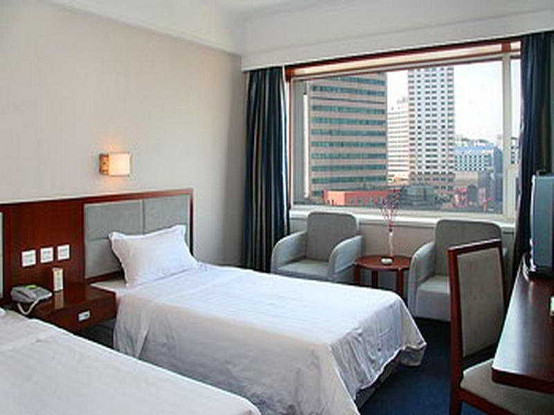 Changchun Ya Tai Hotel Екстериор снимка